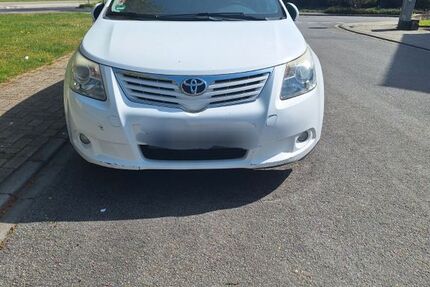 Toyota Avensis 248.898 km 2.000 &euro; Belm 49191