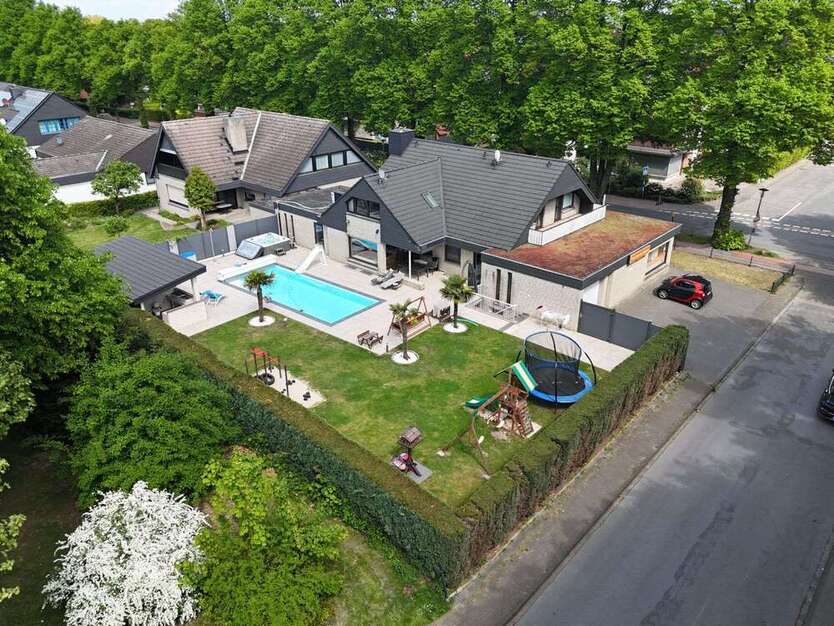 Haus zum Kaufen in Mettingen 599.000 € 265 m²