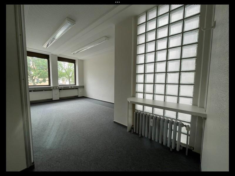 Bürogemeinschaften aufgepasst! Repräsentative Büroräume in perfekter Lage zu vermieten! zimmer