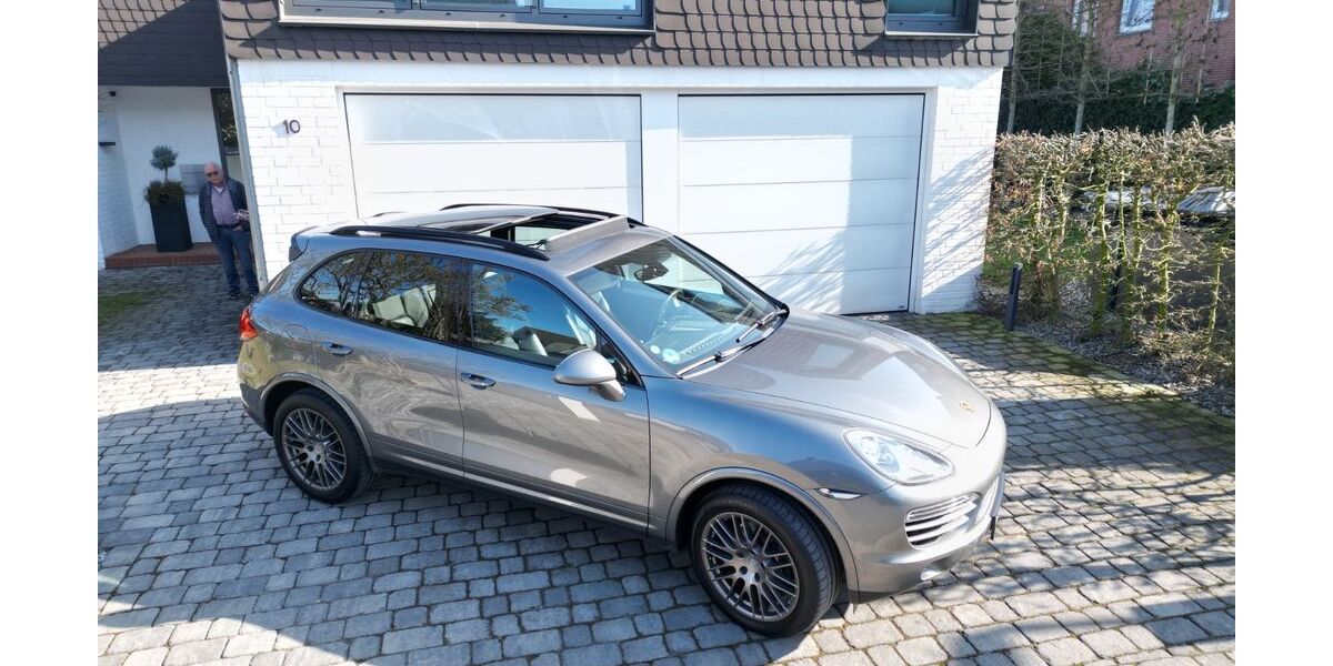 Porsche Cayenne 170.861 km 21.800 &euro; Melle 49328