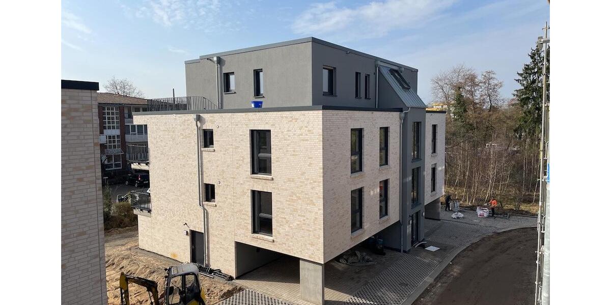 Etagenwohnung Osnabrück Eversburg - 4 Zimmer, 121 m&sup2;, 1.930&euro; | Angebot:25348886