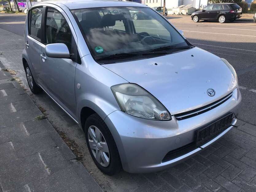 Daihatsu Sirion 260.000 km 900 € Osnabrück 49090