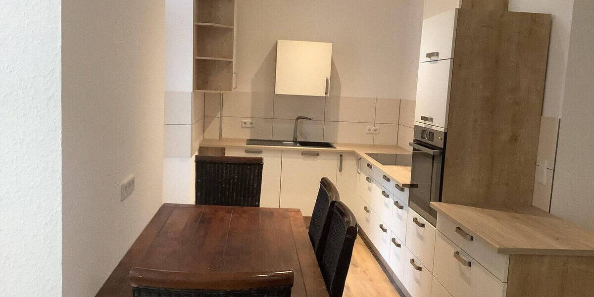 Etagenwohnung Osnabrück Innenstadt - 4 Zimmer, 102 m&sup2;, 460&euro; | Angebot:26716647