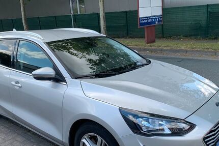 Ford Focus 107.000 km 9.990 &euro; Georgsmarienhütte 49124