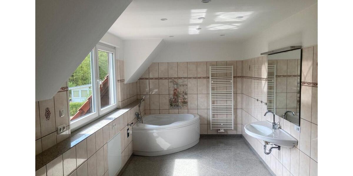 Einfamilienhaus Osnabrück Nahne - 5 Zimmer, 260 m&sup2;, 2.200&euro; | Angebot:26211764