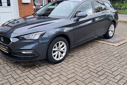 Seat Leon 140.000 km 16.000 &euro; Voltlage bei Osnabrück 49599