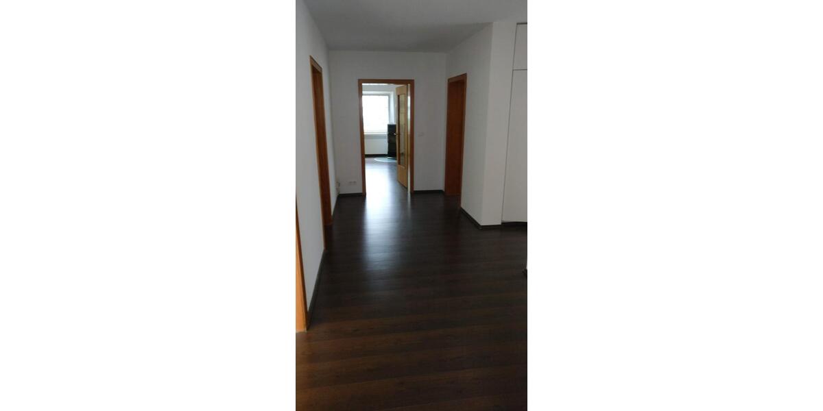 Etagenwohnung Georgsmarienhütte - 4 Zimmer, 122 m&sup2;, 235.000&euro; | Angebot:26482325