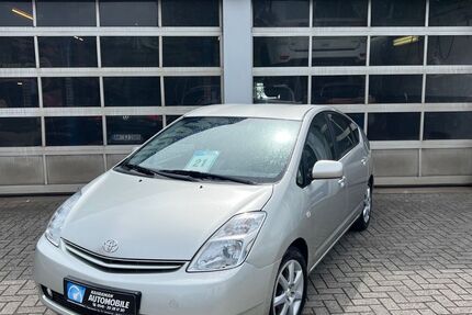 Toyota Prius 61.000 km 7.999 &euro; Osnabrück 49090