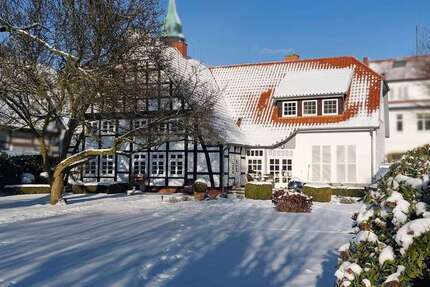 Haus Bad Essen - 7 Zimmer, 297 m&sup2;, 879.000&euro; | Angebot:24825743