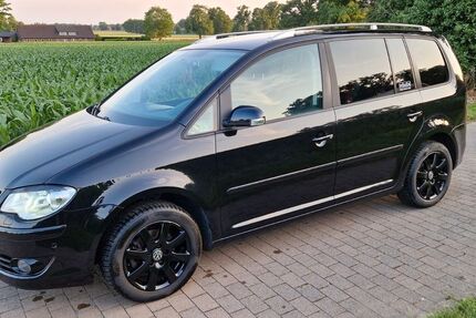 VW Touran 238.000 km 5.300 &euro; Damme 49401