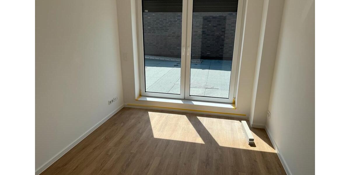 Dachgeschoßwohnung Osnabrück Hellern - 2 Zimmer, 110 m&sup2;, 1.750&euro; | Angebot:26322878
