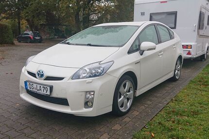 Toyota Prius 97.000 km 11.000 &euro; Osnabrück 49076