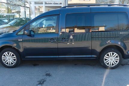 VW Caddy 76.600 km 24.990 &euro; Osnabrück 49084