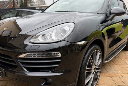 Porsche Cayenne 226.133 km 15.990 &euro; Versmold 33775