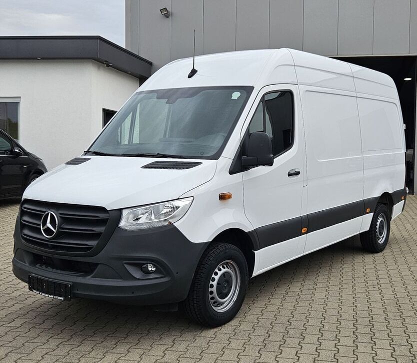 Mercedes-Benz Sprinter 20.222 km 42.245 € Halle (Westf) 33790