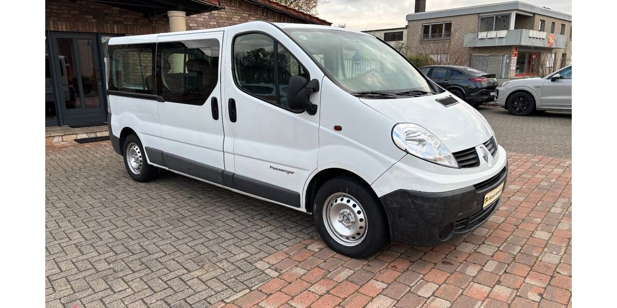 Renault Trafic 291.000 km 6.250 &euro; Versmold 33775