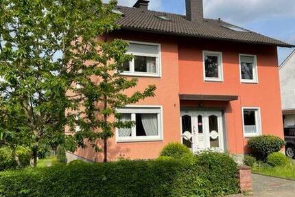 Haus Borgholzhausen - 8 Zimmer, 150 m&sup2;, 330.000&euro; | Angebot:25703891