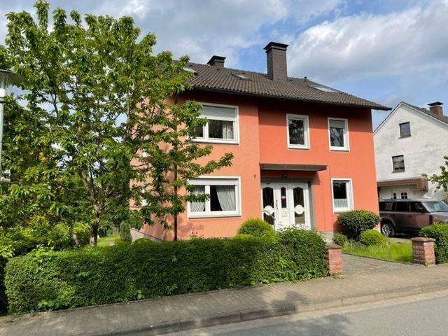 Mehrfamilienhaus, Wohnhaus Borgholzhausen - 8 Zimmer, 150 m&sup2;, 330.000&euro; | Angebot:25703891