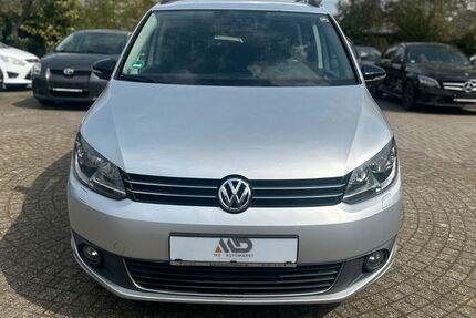 VW Touran 216.000 km 6.999 &euro; Ibbenbüren 49477