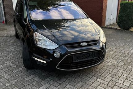 Ford S-Max 185.000 km 3.800 &euro; Wallenhorst 49134