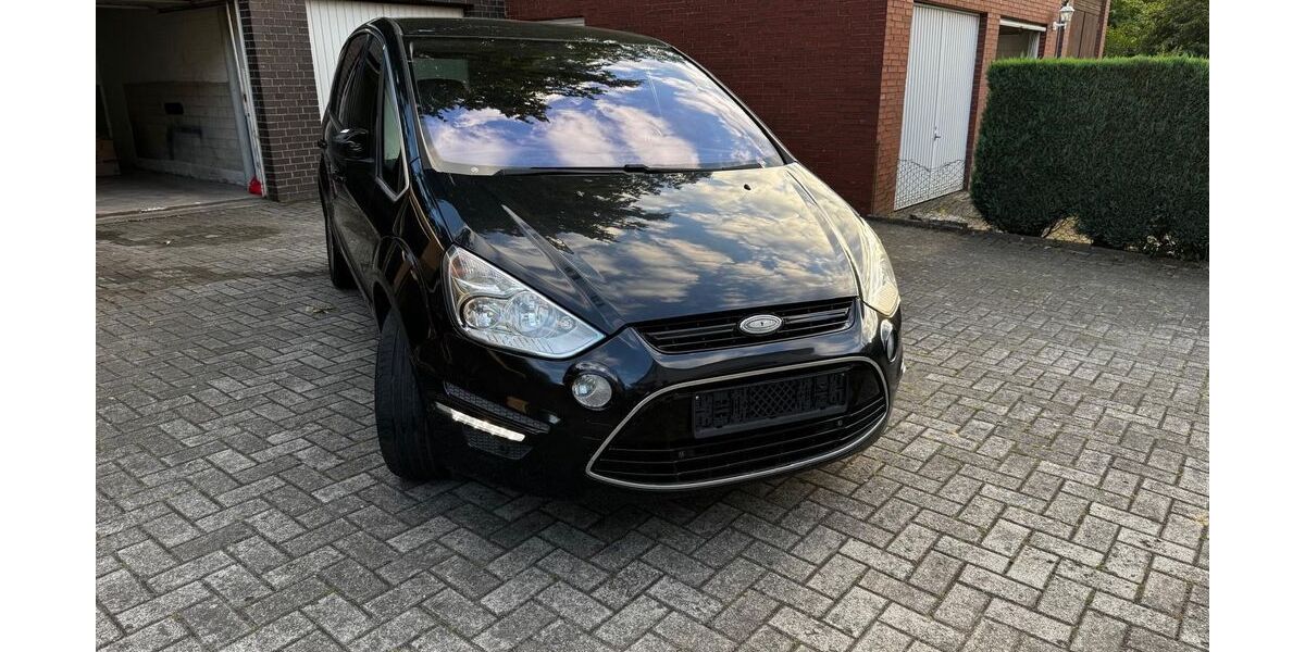 Ford S-Max 185.000 km 3.800 &euro; Wallenhorst 49134