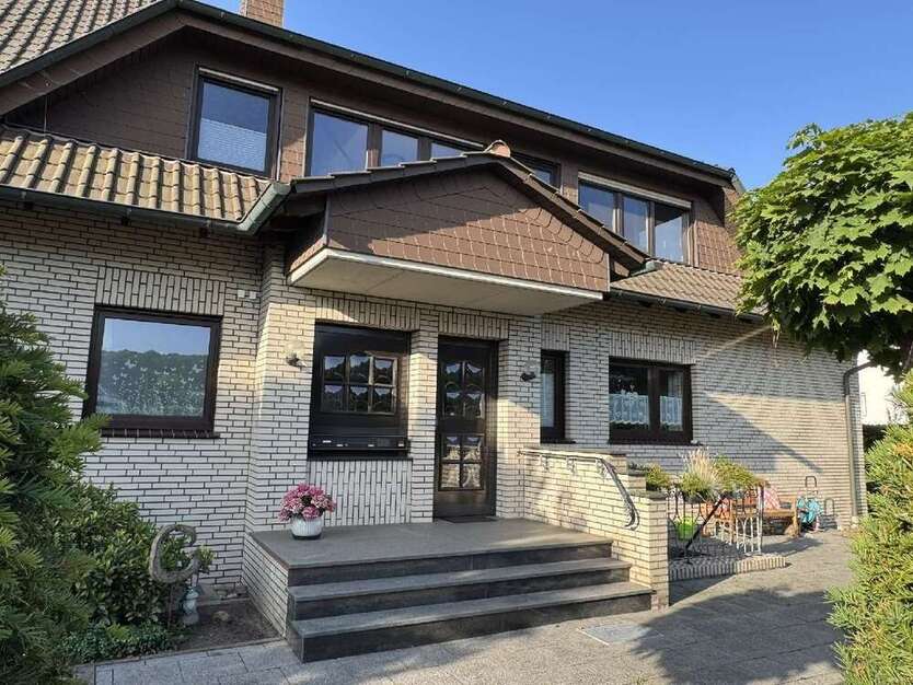 Haus zum Kaufen in Lotte 550.000 € 240 m²