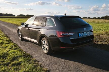 Skoda Superb 139.565 km 18.999 &euro; Recke 49509