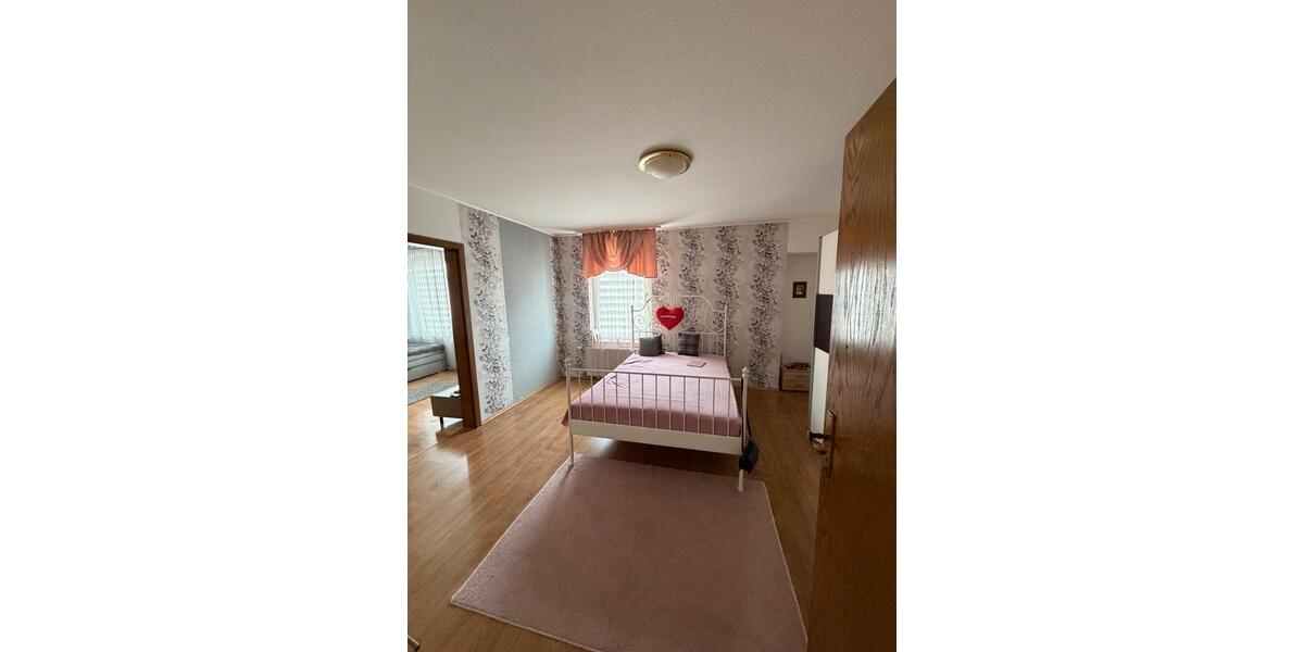 Etagenwohnung Neuenkirchen-Vörden Vörden - 5 Zimmer, 140 m&sup2;, 950&euro; | Angebot:26060466