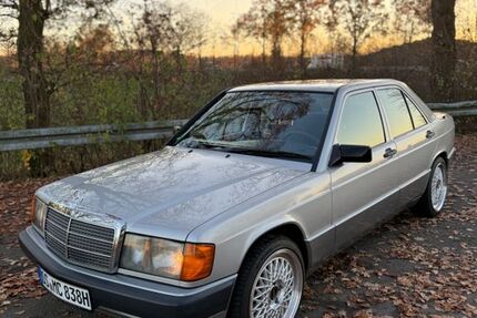 Mercedes-Benz 190 170.000 km 9.690 &euro; Melle 49324
