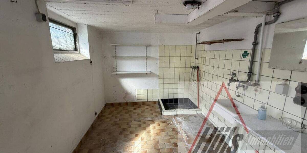Mehrfamilienhaus, Wohnhaus Lienen - 9 Zimmer, 217 m&sup2;, 350.000&euro; | Angebot:25939596