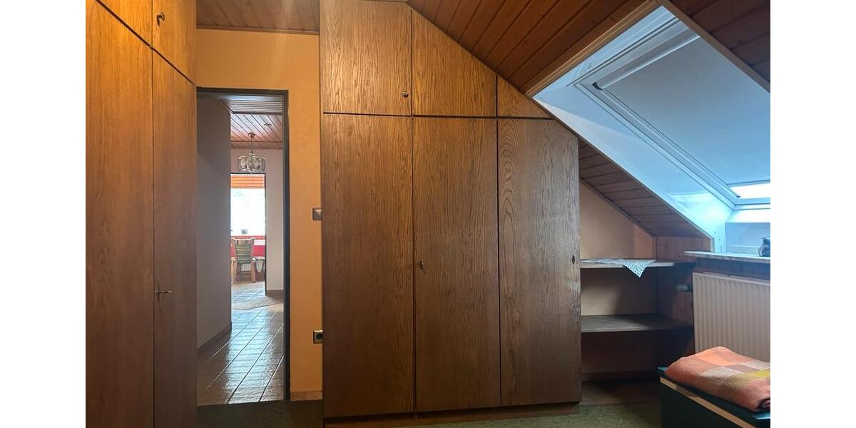 Dachgeschoßwohnung Osnabrück Hellern - 2 Zimmer, 70 m&sup2;, 620&euro; | Angebot:27553583