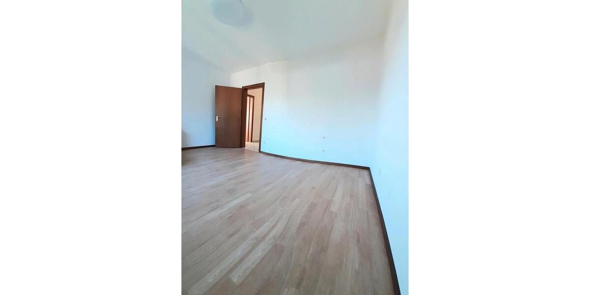 Erdgeschoßwohnung Bad Essen - 3 Zimmer, 106 m&sup2;, 980&euro; | Angebot:25987050