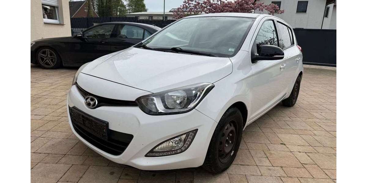 Hyundai i20 149.844 km 3.900 &euro; Versmold 33775
