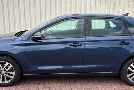 Hyundai i30 63.413 km 16.490 € Wallenhorst 49134