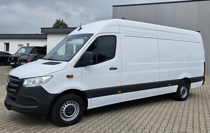 Mercedes-Benz Sprinter 10.290 km 43.911 € Halle (Westf) 33790