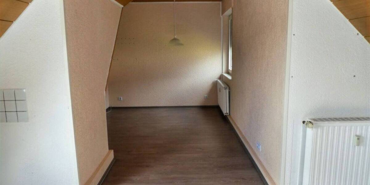 Mehrfamilienhaus, Wohnhaus Rödinghausen Bruchmühlen - 7 Zimmer, 180 m&sup2;, 285.000&euro; | Angebot:25677089