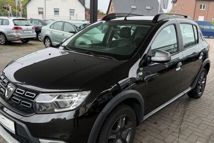 Dacia Sandero 81.300 km 7.290 &euro; Osnabrück 49088