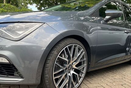 Seat Leon 189.000 km 11.100 € Hagen a.T.W. 49170