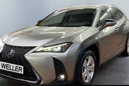 Lexus UX 15.745 km 29.990 &euro; Osnabrück 49090