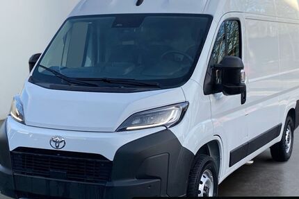 Toyota Proace Max 4.000 km 33.990 &euro; Osnabrück 49090