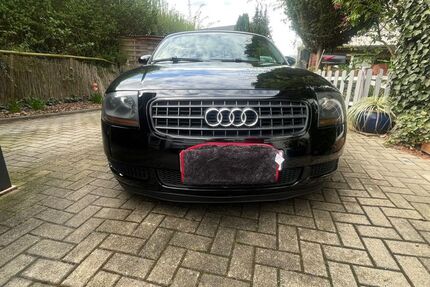 Audi TT 148.000 km 5.500 &euro; Georgsmarienhütte 49124