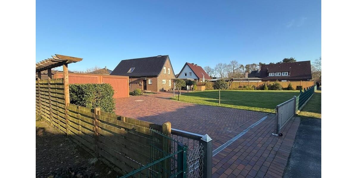 Einfamilienhaus Ibbenbüren Bockraden - 7 Zimmer, 100 m&sup2;, 1.080&euro; | Angebot:25358172