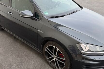 VW Golf 239.000 km 8.790 &euro; Hilter 49176