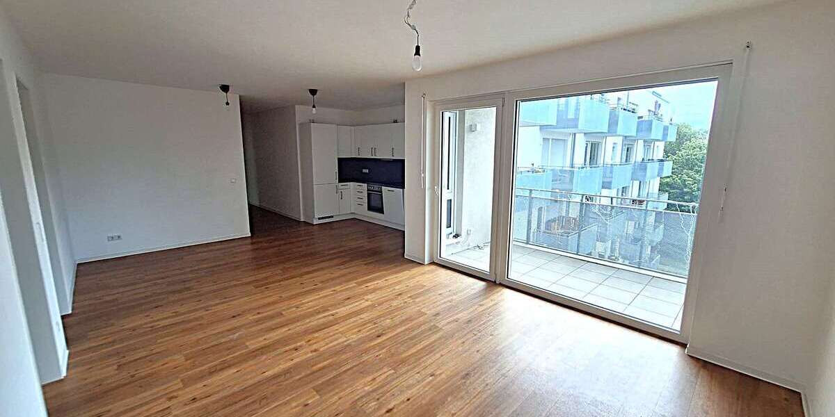 Etagenwohnung Osnabrück Hellern - 4 Zimmer, 95 m&sup2;, 1.370&euro; | Angebot:26855384