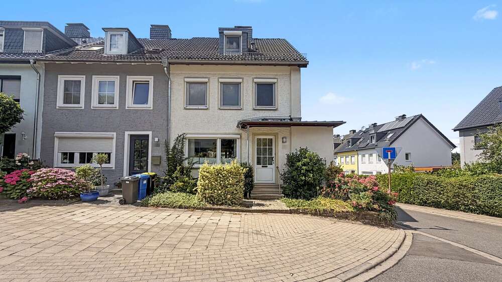 Einfamilienhaus Osnabrück Hafen - 7 Zimmer, 108 m&sup2;, 425.000&euro; | Angebot:27104566