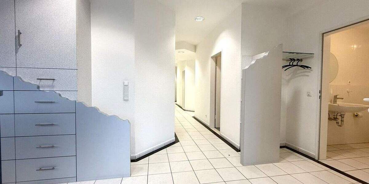 Gewerbeobjekt Wallenhorst / Lechtingen Lechtingen - 9 Zimmer, 298 m&sup2;, 3.576&euro; | Angebot:25673359