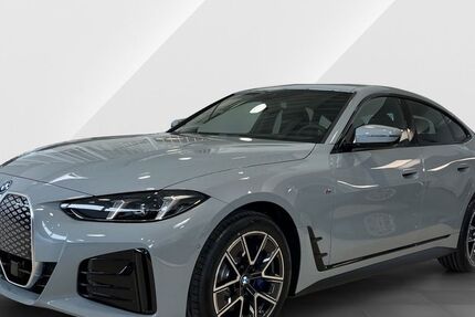 BMW i4 14.455 km 49.912 € Versmold 33775