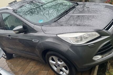 Ford Kuga 167.000 km 6.450 &euro; Versmold 33775