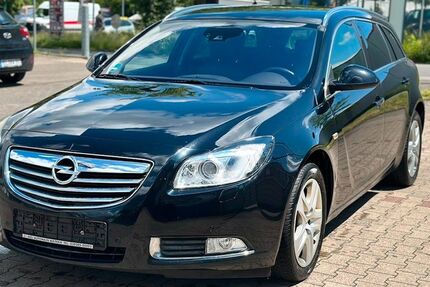 Opel Insignia 141.924 km 7.900 &euro; Melle 49324