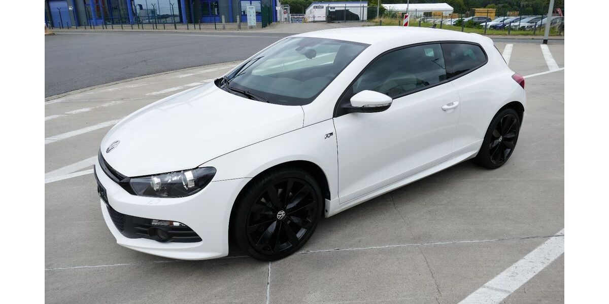 VW Scirocco 89.950 km 16.590 &euro; Georgsmarienhütte 49124